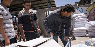 Plünderungen - UN: Verteilplan der Gaza-Stiftung gefährdet Menschen Plünderungen - UN: Verteilplan der Gaza-Stiftung gefährdet Menschen