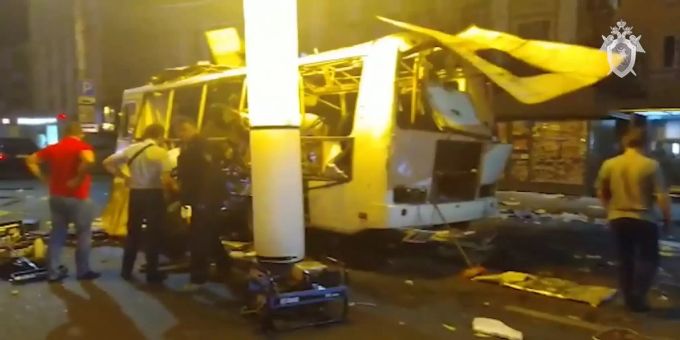 Der Bus nach der Explosion.