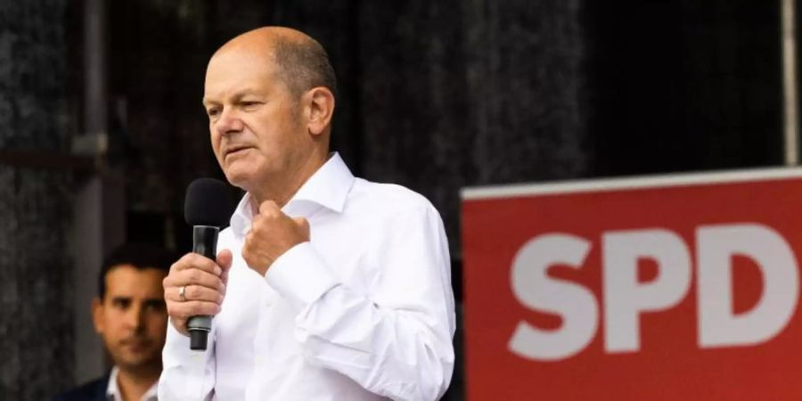 SPD-Kanzlerkandidat Olaf Scholz bei einer Wahlkampfveranstaltung in Karlsruhe. Foto: Philipp von Ditfurth/dpa