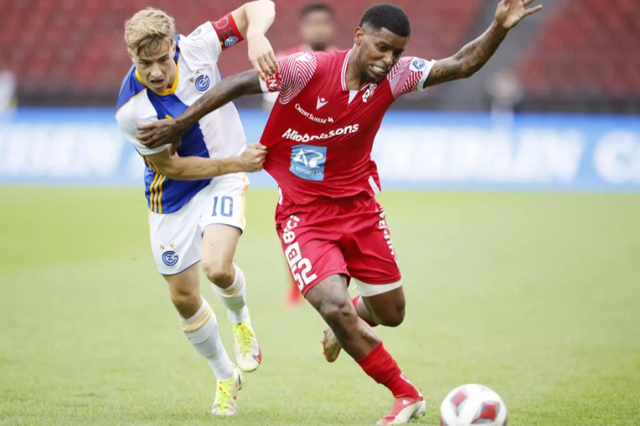 Youngster Petar Pusic (l.) trägt bei den Hoppers am Sonntag die Captain-Binde.