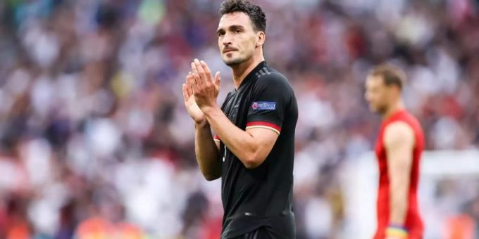 Derzeit noch nicht einsatzfähig: Mats Hummels. Foto: Christian Charisius/dpa Derzeit noch nicht einsatzfähig: Mats Hummels. Foto: Christian Charisius/dpa