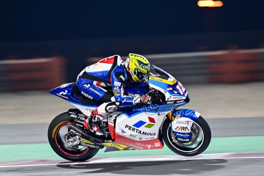 Tom Lüthi fährt in seiner letzten Saison für das spanische Pertamina Mandalika SAG Team in der Moto2.