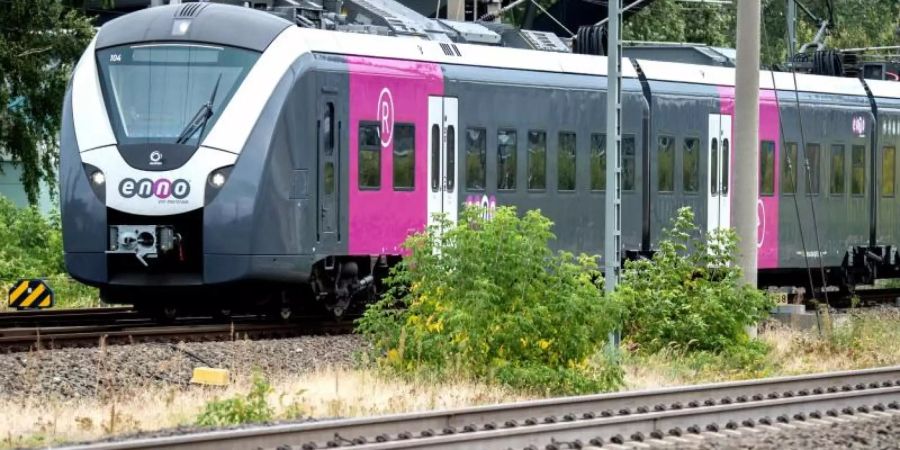 Ein Nahverkehrszug von Enno. Foto: Hauke-Christian Dittrich/dpa