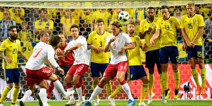 Im skandinavischen Duell zwischen Schweden und Dänemark fallen keine Tore. Im skandinavischen Duell zwischen Schweden und Dänemark fallen keine Tore.