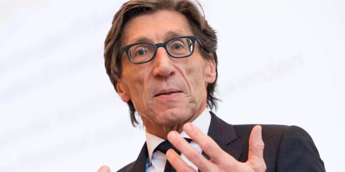 Andere Vorstellungen - Thomas Heiniger tritt als SRK-Präsident zurück