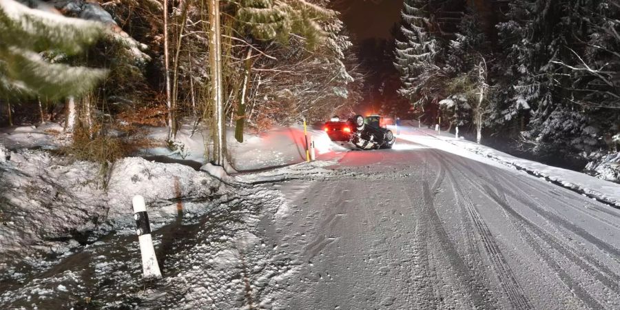 Die Frau verletzte sich beim Unfall nur leicht.