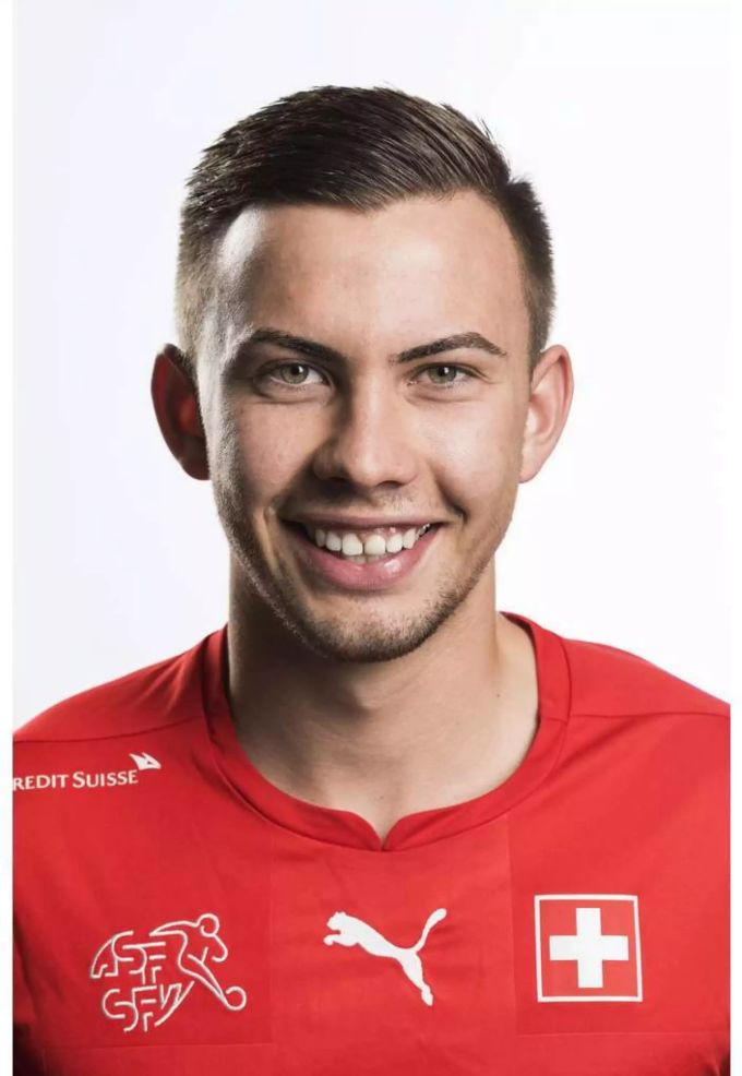 Robin Huser Robin Huser