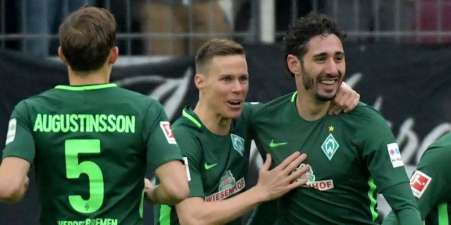 Ishak Belfodil mit einem Doppelpack bringt Bremen bis zur Pause mit 2:0 in Führung.