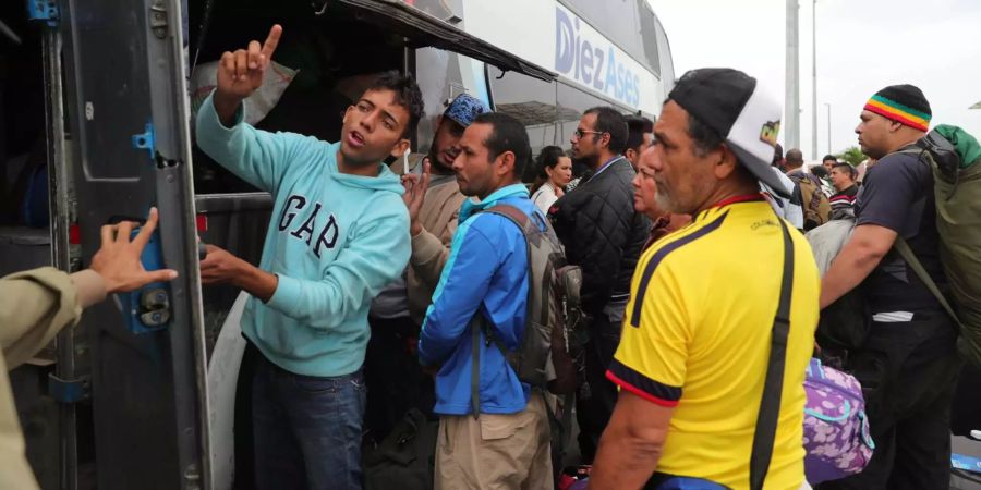 Venezolanische Flüchtlinge an der Grenze zu Peru.