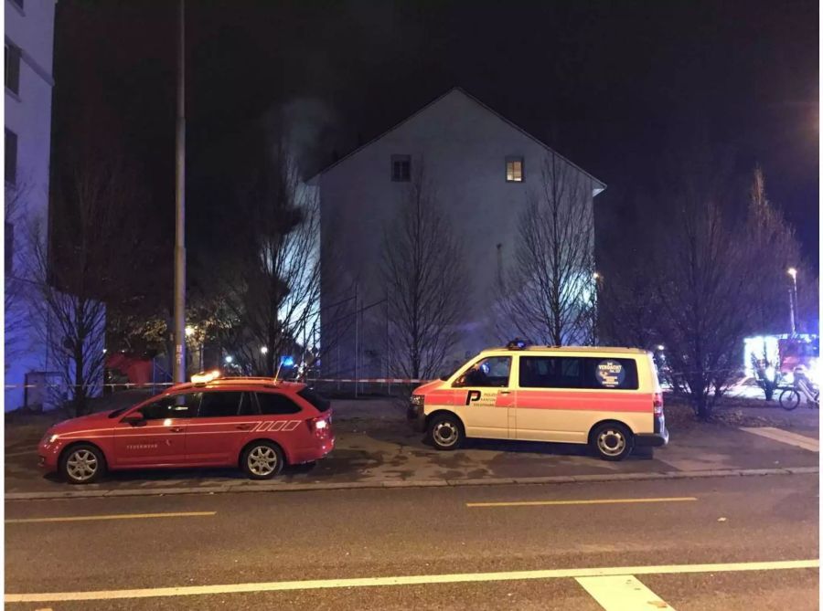 Die Polizei und die Feuerwehr standen in einem Grossaufgebot im Einsatz.