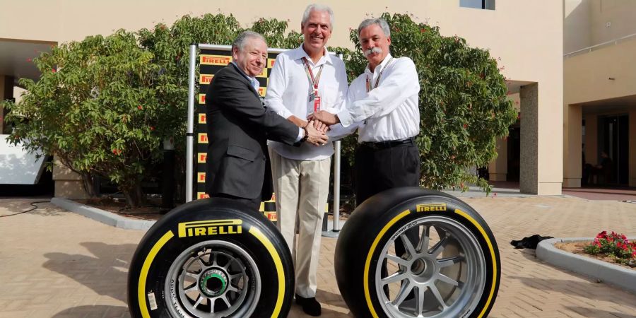 Neue Pirelli-Reifen werden vorgestellt.