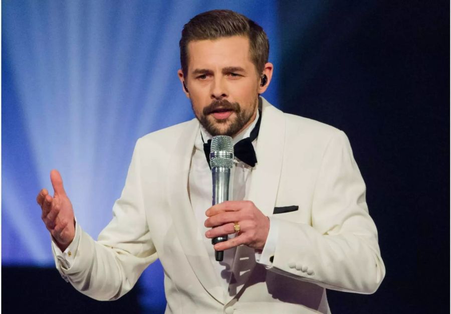 Er sieht immer topgestylt aus: Kein Wunder, Moderator Klaas Heufer-Umlauf (34) hat ursprünglich Coiffeur und Maskenbildner gelernt.