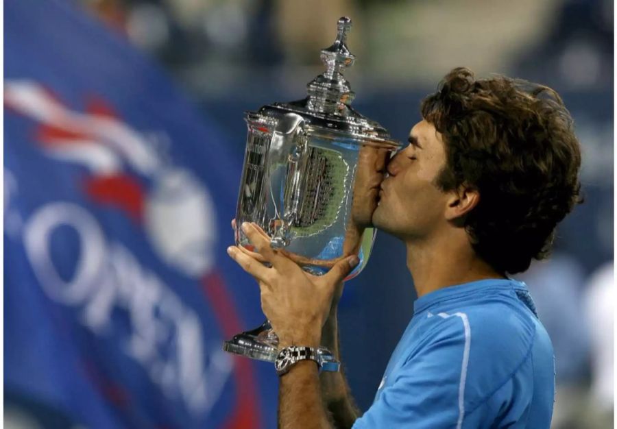 2006 musste sich einmal mehr Andy Roddick geschlagen geben. Federer gewinnt den Final der US Open mit 6:2, 4:6, 7:5, 6:1.