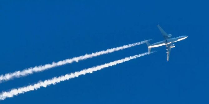 Ein Flugzeug in Brandenburg.