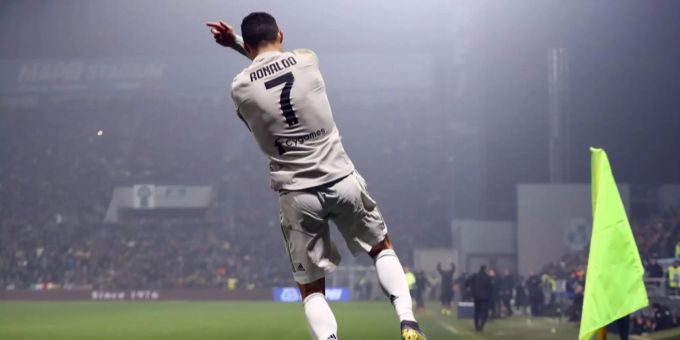Cristiano Ronaldo erzielte gegen Sassuolo bereits sein 18. Saisontor. Cristiano Ronaldo jubelt über sein Tor beim Spiel gegen Sassuolo.