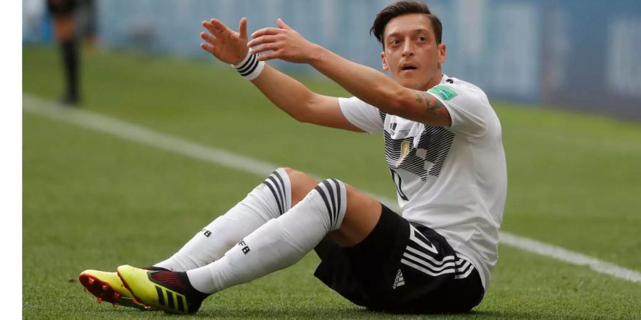 Sündenbock Mesut Özil wendet sich per Twitter an seine Kritiker