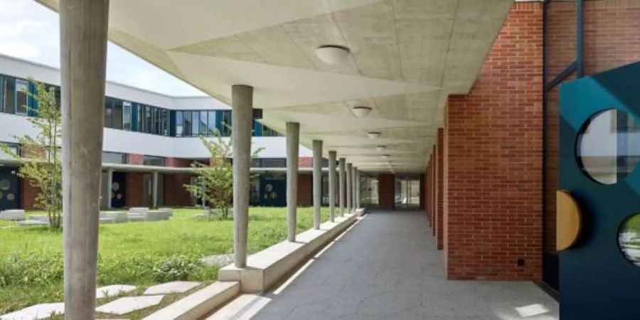 Schule Feldmeilen, Neubau Primarschulhaus (neon deiss Architekten, Zürich)