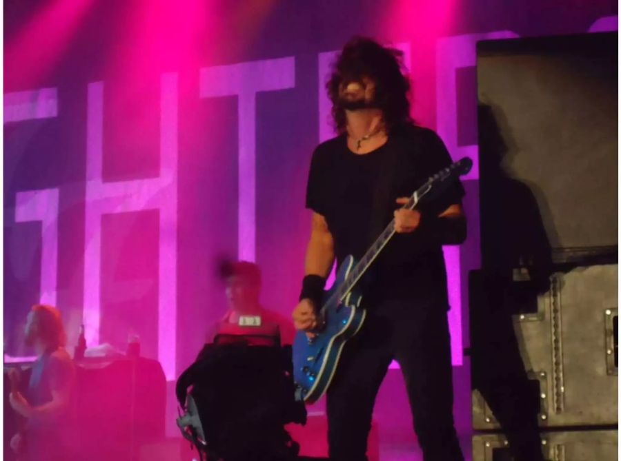 Dave Grohl an seinem letzten Schweizer Konzert 2012 am Openair Gampel.