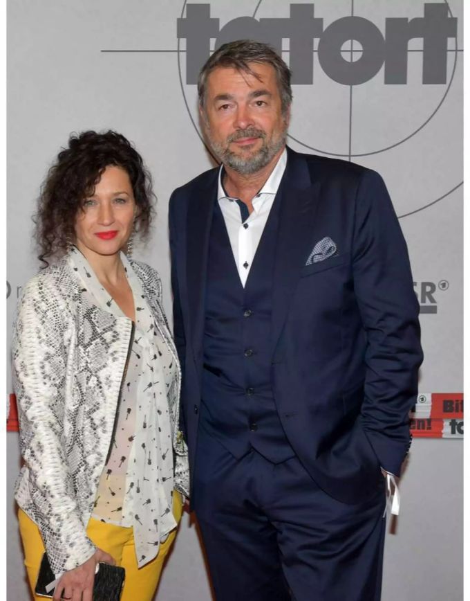 Der neue «Tatort» ist der 13. gemeinsamen Einsatz von Stefan Gubser und Delia Mayer. Der neue «Tatort» ist der 13. gemeinsamen Einsatz von Stefan Gubser und Delia Mayer.