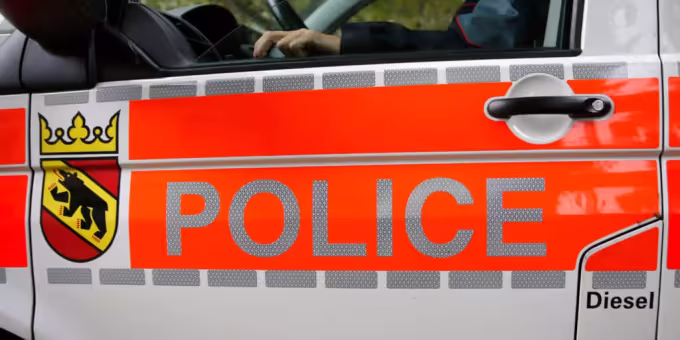 A vehicle from the Bern cantonal police.