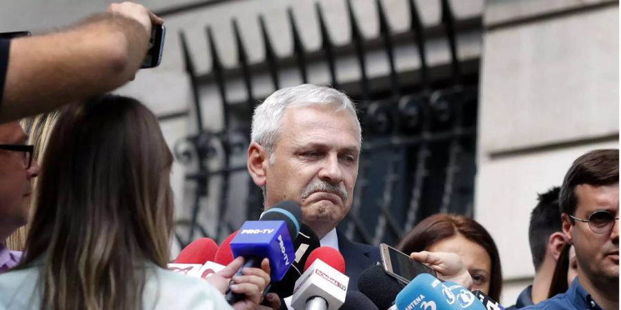 Dragnea ist zu dreieinhalb Jahren Haft ohne Bewährung verurteilt worden.