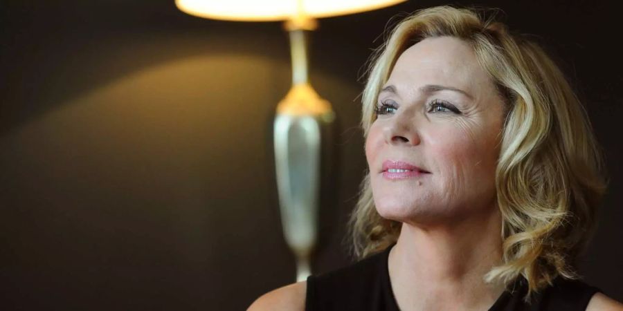 Kim Cattrall sucht ihren Bruder.