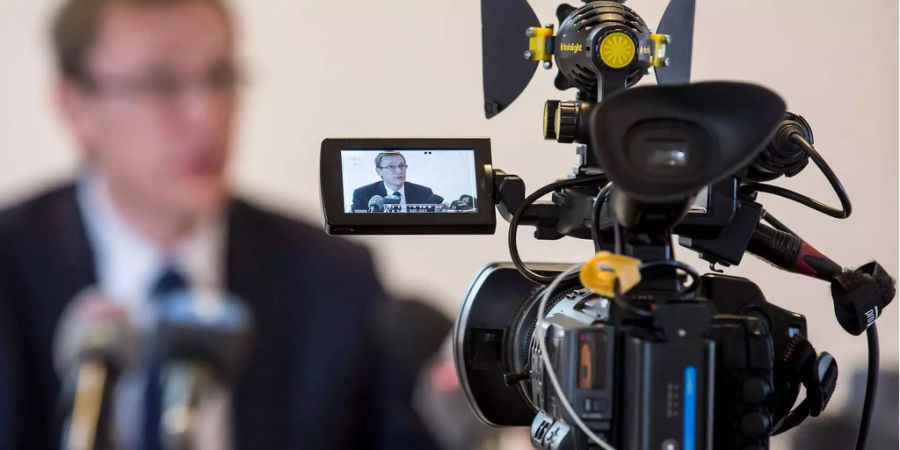 Polizeioffizier Adi Achermann bei der Pressekonferenz zum Fall Malters. (Archivbild)