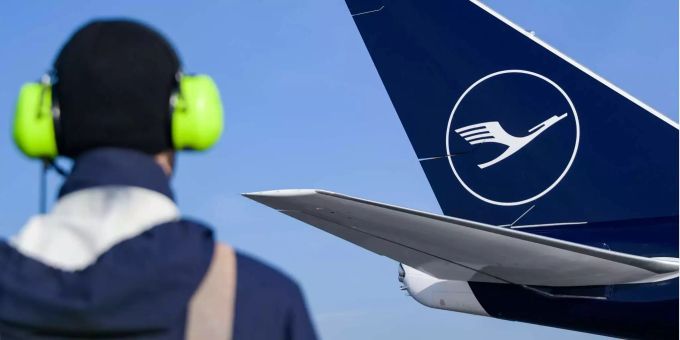 Ein Frachtflugzeug der Lufthansa wurde in Brasilien ausgeraubt (Symbolbild). Ein Frachtflugzeug der Lufthansa wurde in Brasilien ausgeraubt (Symbolbild).