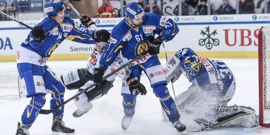 Der HCD steht im Halbfinal des Spengler Cups.