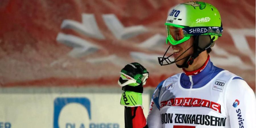 Ramon Zenhäusern gewinnt den Parallelslalom in Stockholm.