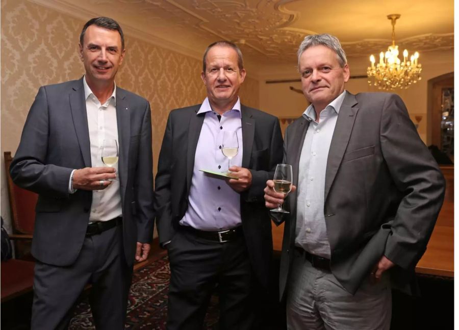 Bezirksammann Armin Tresch (Mitte) und Statthalter Oliver Ebert (links) mit dem
Megger Gemeindepräsidenten Urs Brücker - zvg