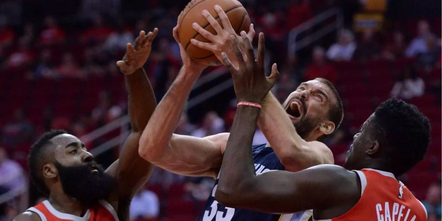 Clint Capela (rechts) im Spiel gegen die Grizzlies.