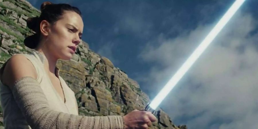 Ein Fan schnitt aus dem Star Wars Film «Star Wars» alle Szenen mit Frauen heraus.