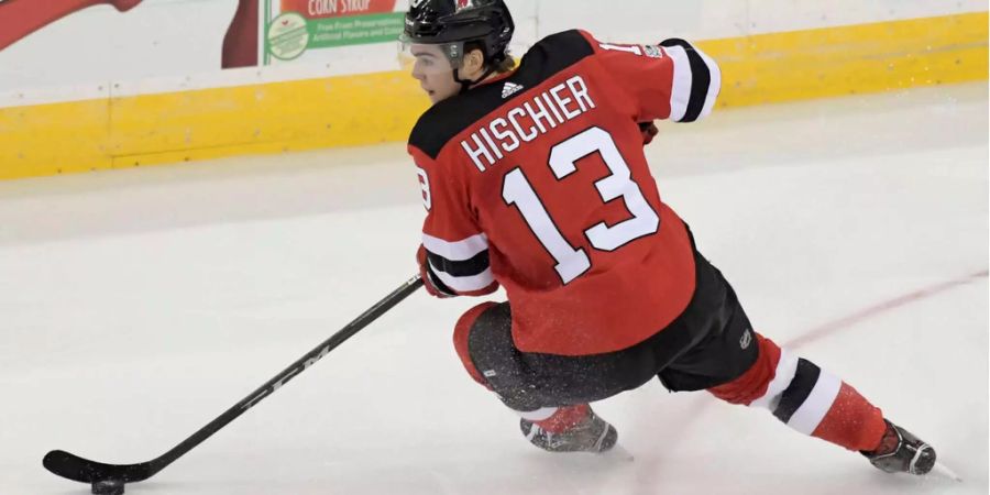 Nico Hischier erzielt im Spiel gegen die Buffalo Sabres einen Assist.