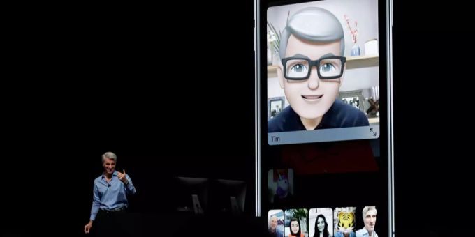 Software-Chef Craig Federighi stellte die neusten Apple-Entwicklungen bezüglich Software vor. Software-Chef Craig Federighi stellte die neusten Apple-Entwicklungen bezüglich Software vor.