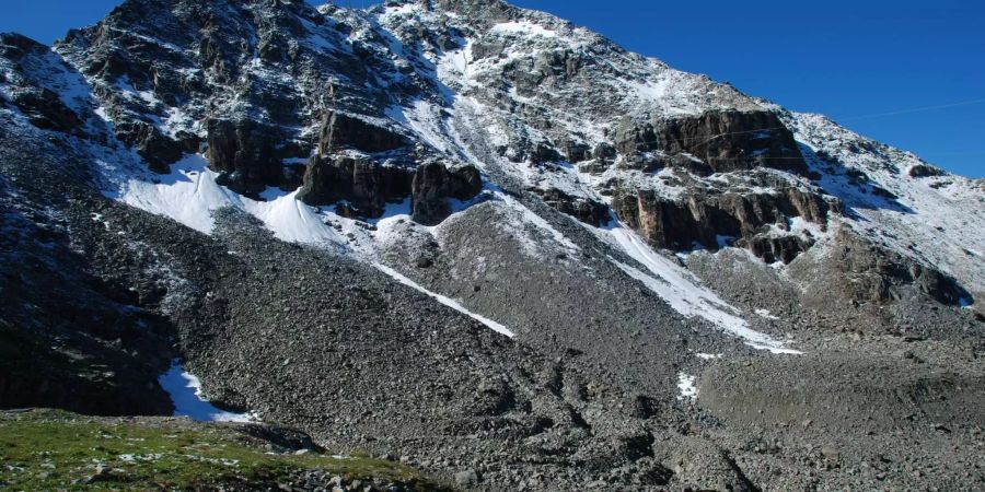 In den letzten zehn Jahren ist die Temperatur des Permafrosts in zehn Metern Tiefe gestiegen. (Archivbild)