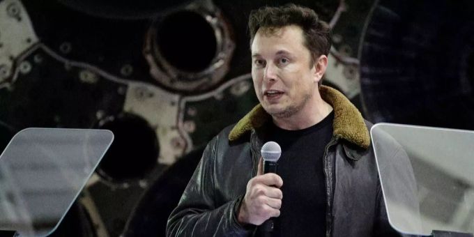 «Dragon» gehört Elon Musks Betreiberfirma SpaceX Elon Musk