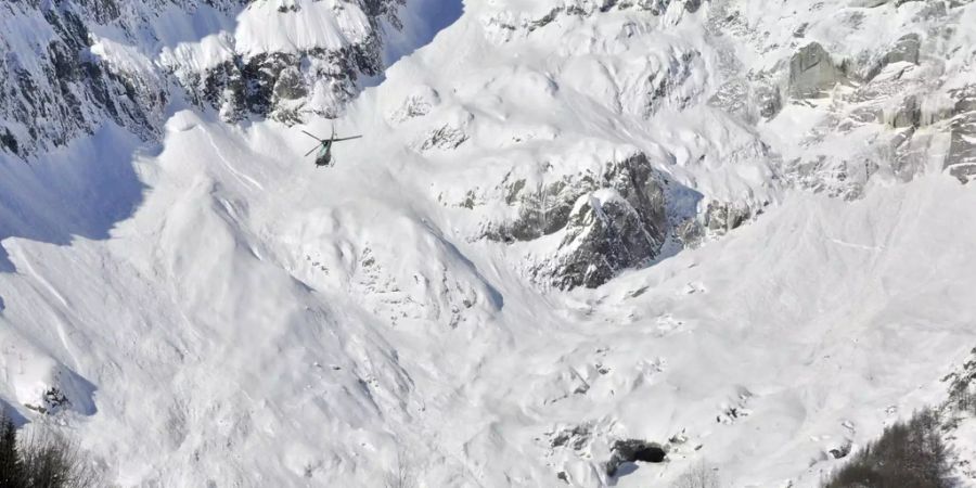 Schnee im Skigebiet bei Courmayeur.