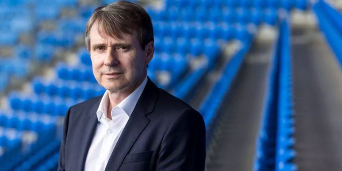 Bernhard Burgener tritt als Präsident des FC Basel zurück. FC Basel