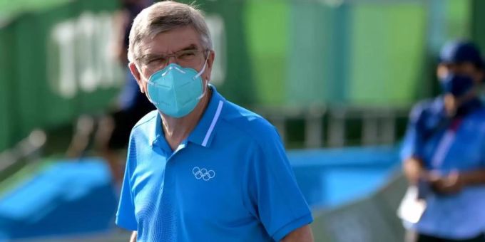 Hat den Start russischer Athleten bei Olympia in Tokio erneut verteidigt: IOC-Präsident Thomas Bach. Foto: Sebastian Gollnow/dpa Hat den Start russischer Athleten bei Olympia in Tokio erneut verteidigt: IOC-Präsident Thomas Bach. Foto: Sebastian Gollnow/dpa