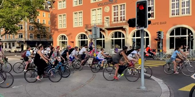 Die Velo-Demo in Zürich. velo demo