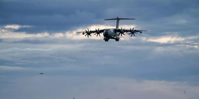 Bundeswehr-Airbus kommt nach Deutschland zurück Bundeswehr-Airbus kommt nach Deutschland zurück