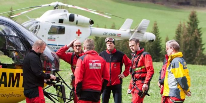 Die Notfall- und Unfallzahlen stiegen im Corona-Jahr 2020 nur beim Klettersteigen und Mountainbiken. Bei den Bergtoten gab es jedoch einen historischen Tiefstand. Foto: Johann Groder/APA / EXPA/dpa-tmn Die Notfall- und Unfallzahlen stiegen im Corona-Jahr 2020 nur beim Klettersteigen und Mountainbiken. Bei den Bergtoten gab es jedoch einen historischen Tiefstand. Foto: Johann Groder/APA / EXPA/dpa-tmn