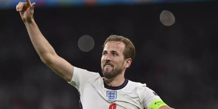 Englands Harry Kane feiert den Finaleinzug. Foto: Paul Ellis/Pool AFP/AP/dpa