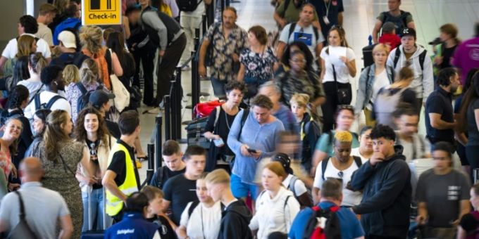 Flughafen Schiphol Ende Juli Flughafen Schiphol Ende Juli