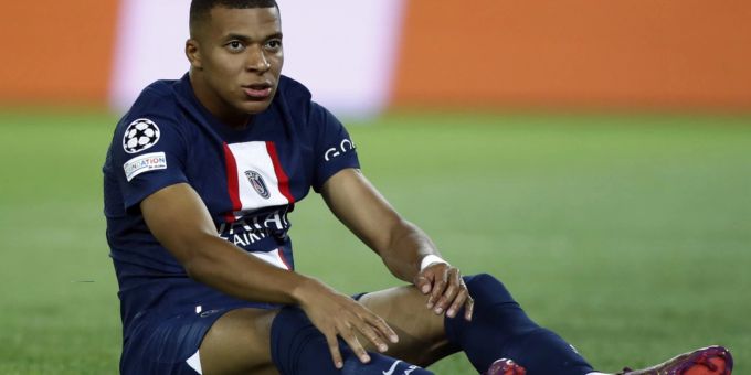 Kylian Mbappé hat sich im Sommer für Paris Saint-Germain und gegen Real Madrid entschieden. Real Madrid Kylian Mbappé