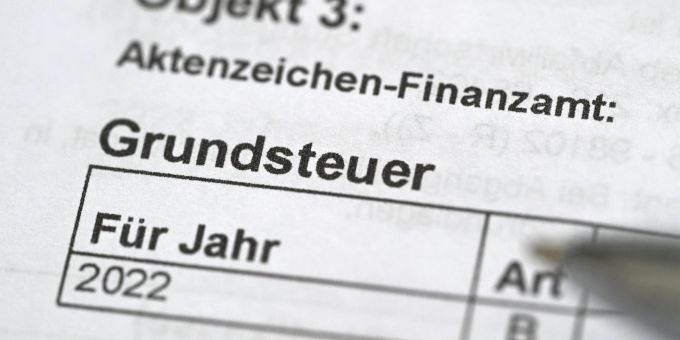 Für die Abgabe ihrer Grundsteuer-Erklärung bekommen Eigentümer nun bis Ende Januar Zeit.
