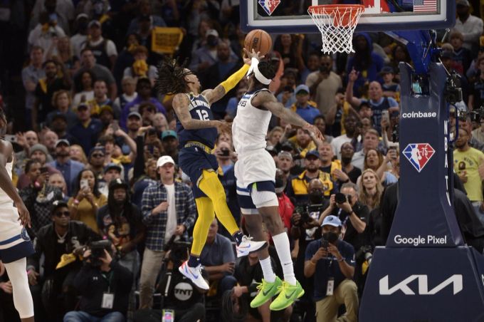 Ja Morant trifft zum Sieg für die Memphis Grizzlies Memphis Grizzlies
