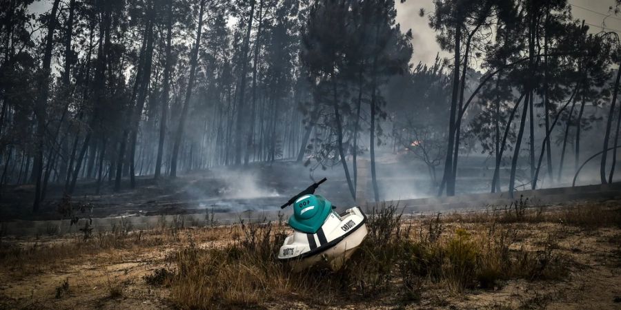 Brand in dem Dorf Aventeira, Alvaiazere, Portugal, 12. Juli 2022.