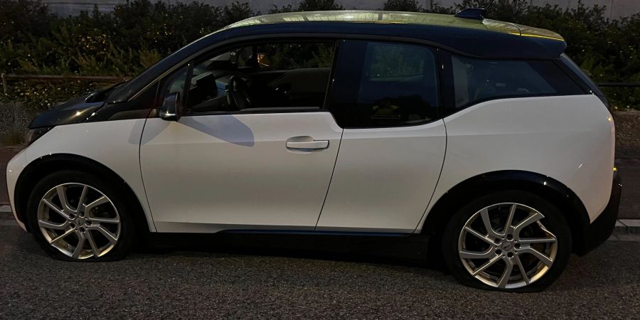 Der Autofahrer wurde nicht verletzt.